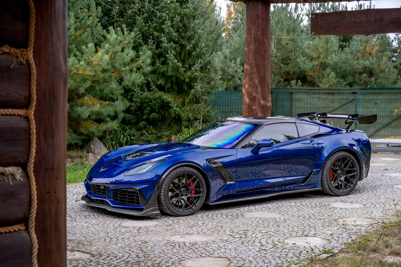 Chevrolet Corvette - Zdjęcie 20