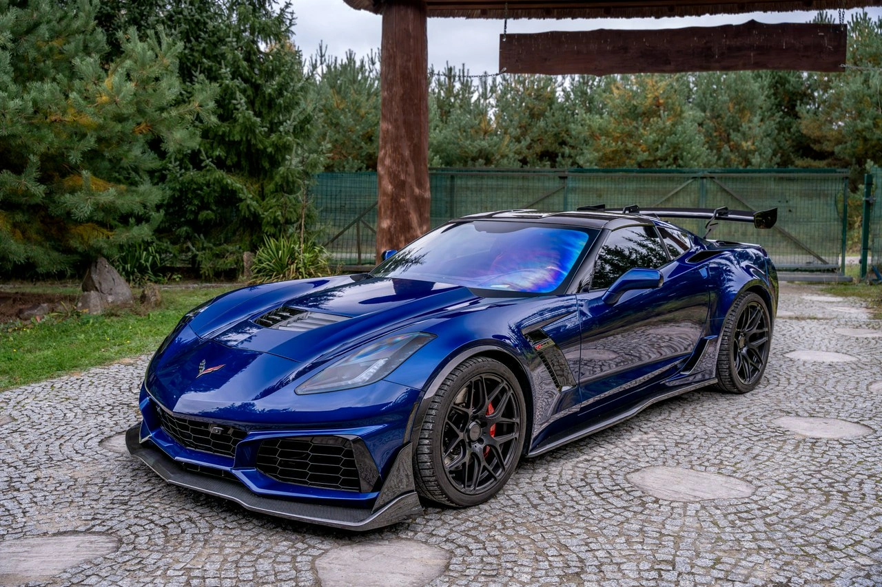 Chevrolet Corvette - Zdjęcie 2