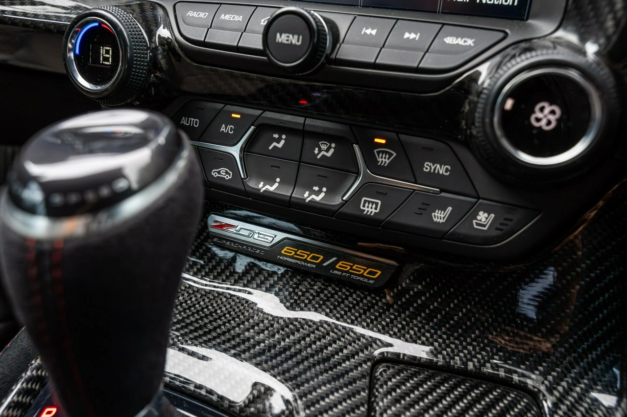 Chevrolet Corvette - Zdjęcie 58