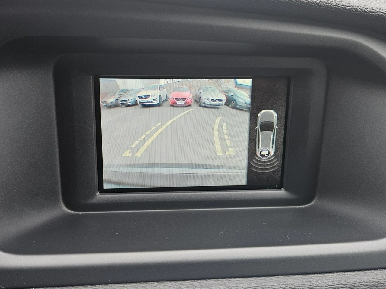 Volvo V40 Cross Country - Zdjęcie 24