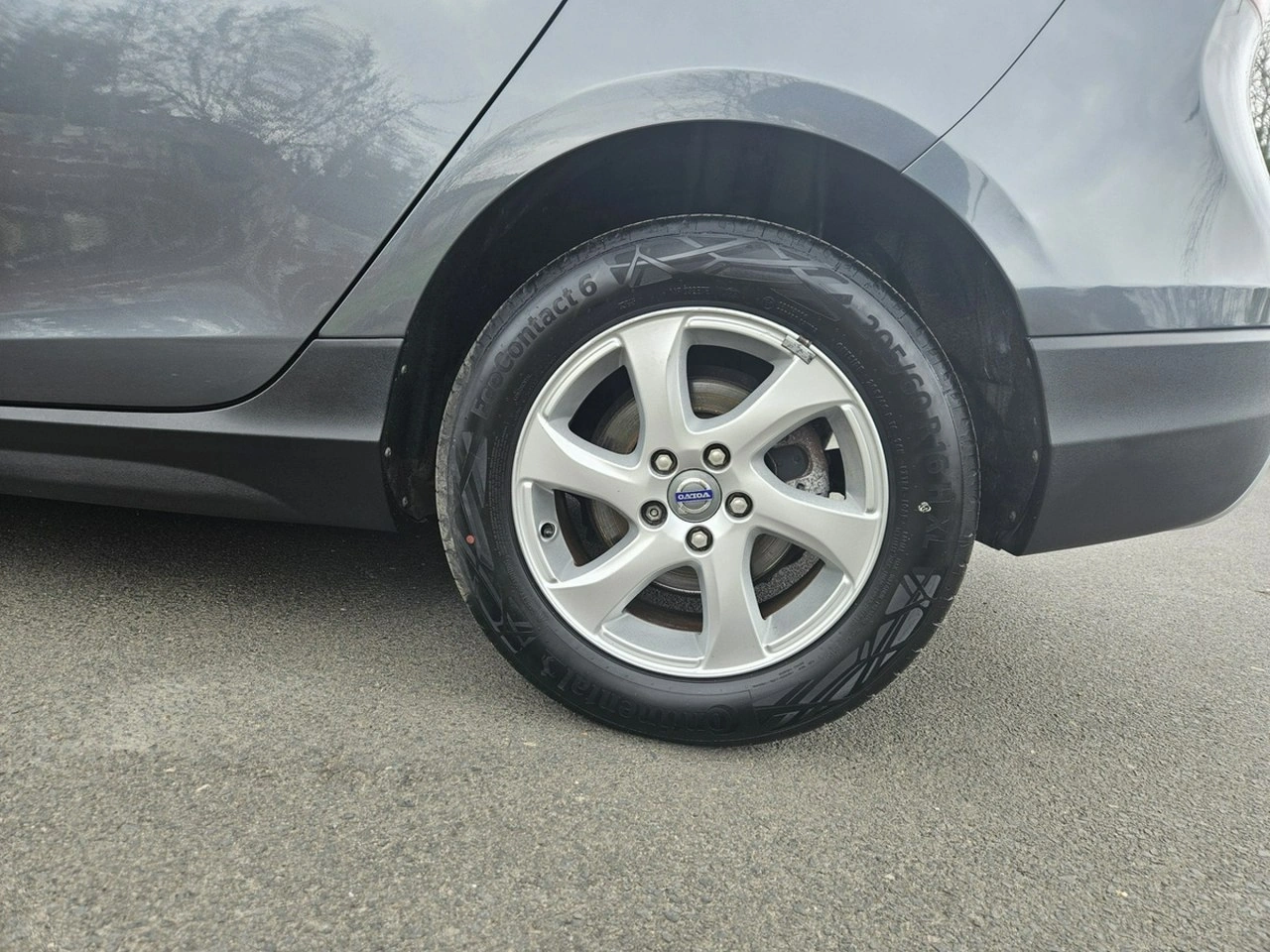 Volvo V40 Cross Country - Zdjęcie 27