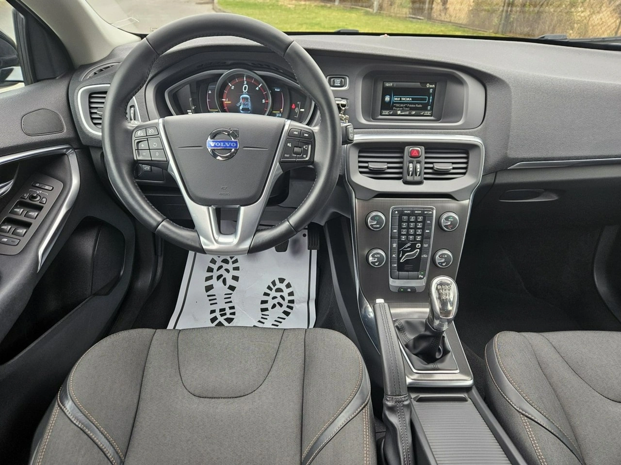 Volvo V40 Cross Country - Zdjęcie 8