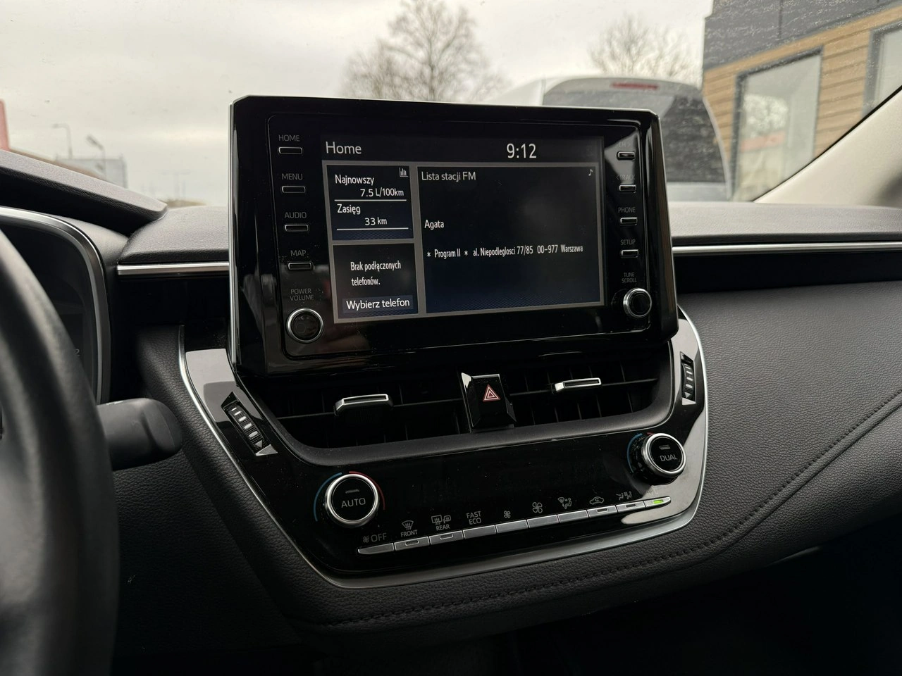 Toyota Corolla - Zdjęcie 9