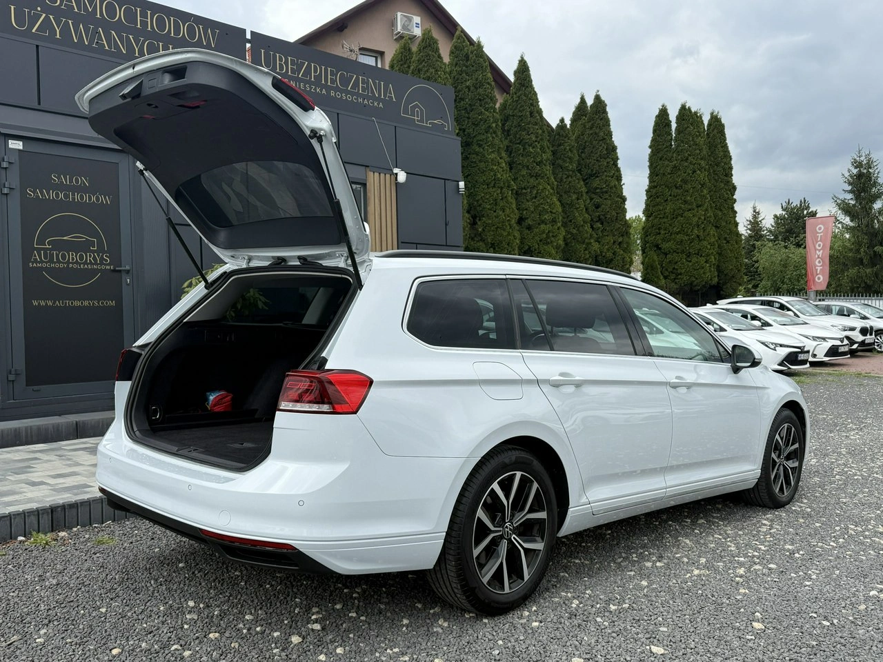 Volkswagen Passat - Zdjęcie 35