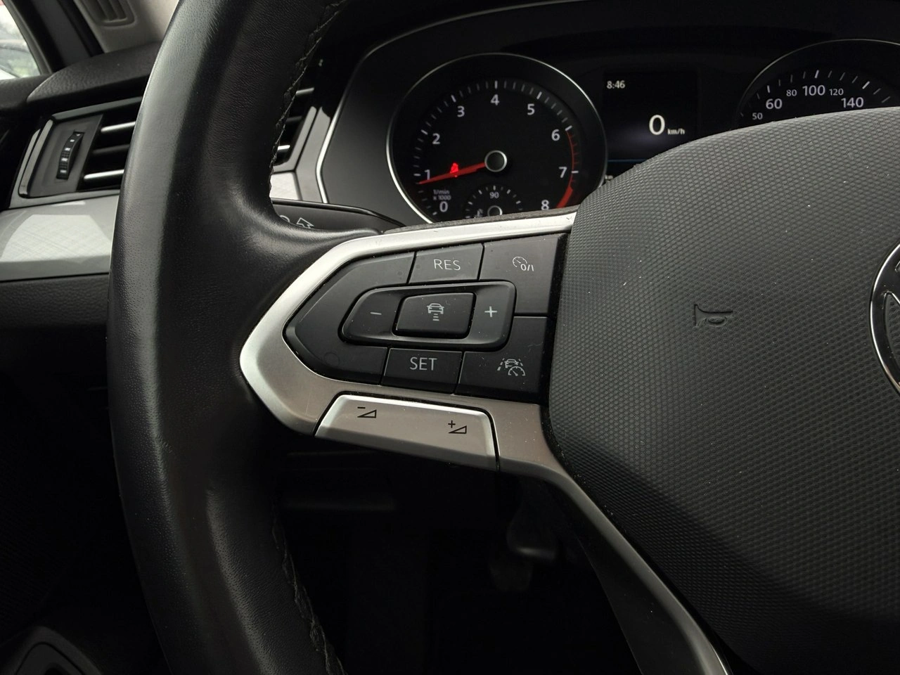 Volkswagen Passat - Zdjęcie 8