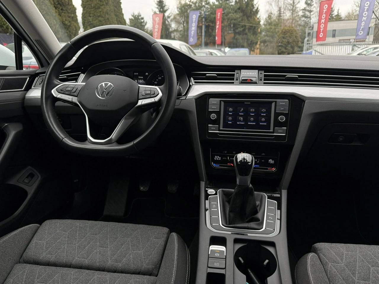 Volkswagen Passat - Zdjęcie 12