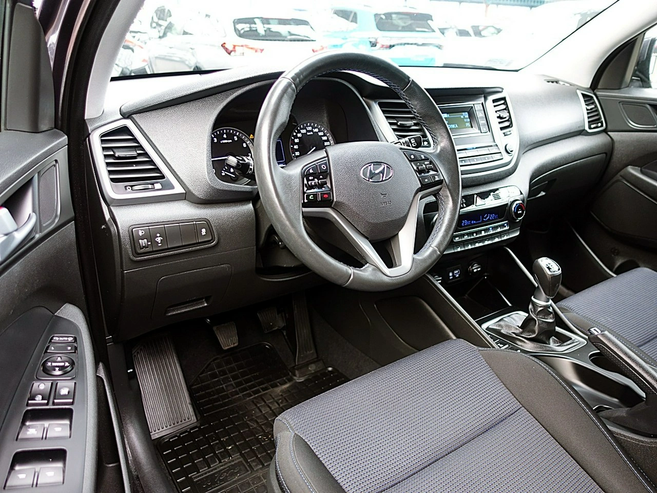 Hyundai Tucson - Zdjęcie 15