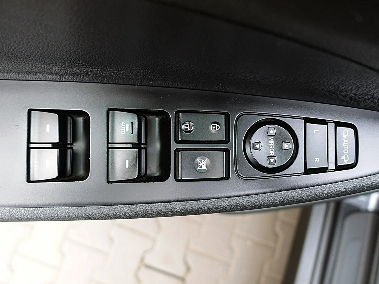 Hyundai Tucson - Zdjęcie 16