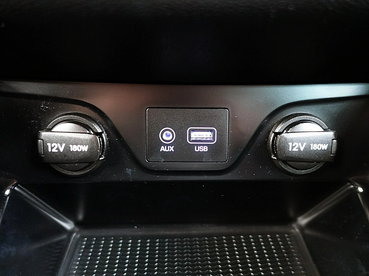 Hyundai Tucson - Zdjęcie 20