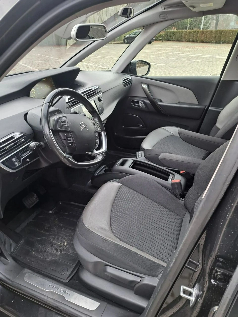 Citroën C4 Picasso - Zdjęcie 15