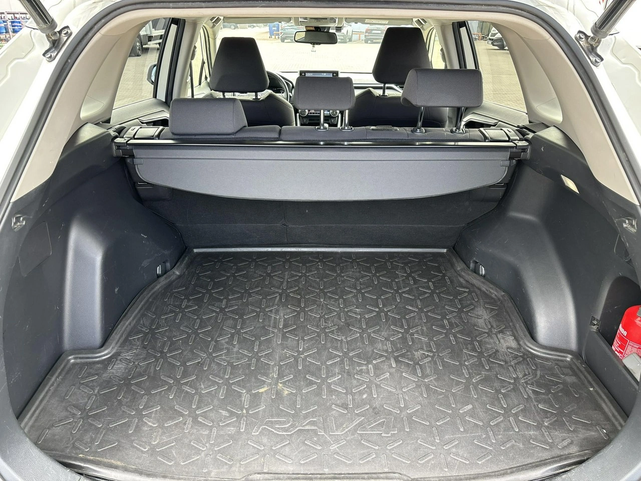 Toyota RAV-4 - Zdjęcie 13