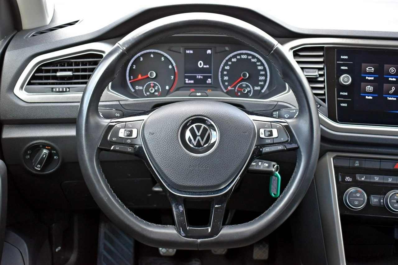 Volkswagen T-Roc - Zdjęcie 14