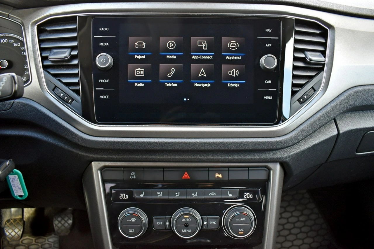 Volkswagen T-Roc - Zdjęcie 18