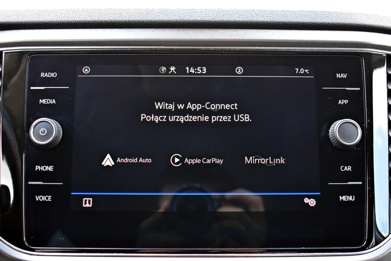 Volkswagen T-Roc - Zdjęcie 21