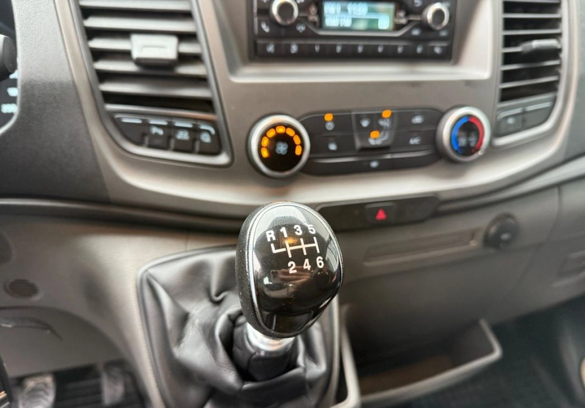 Ford Transit - Zdjęcie 22