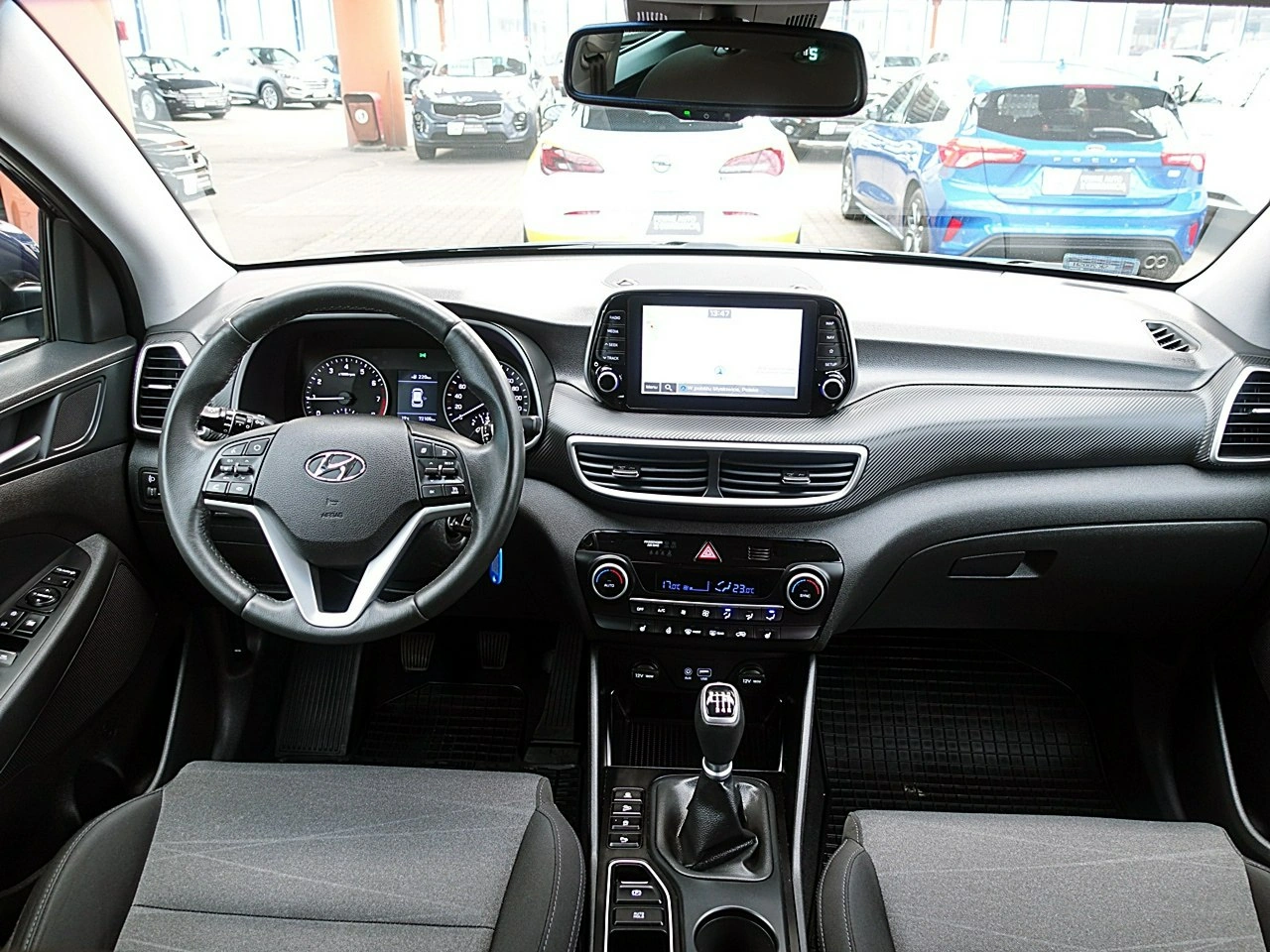 Hyundai Tucson - Zdjęcie 12