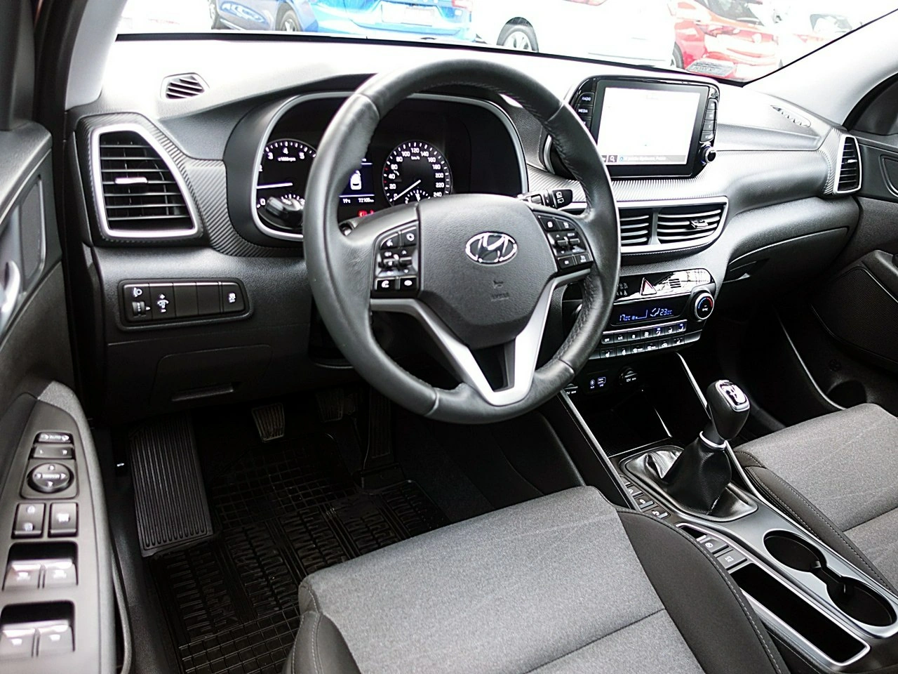Hyundai Tucson - Zdjęcie 15
