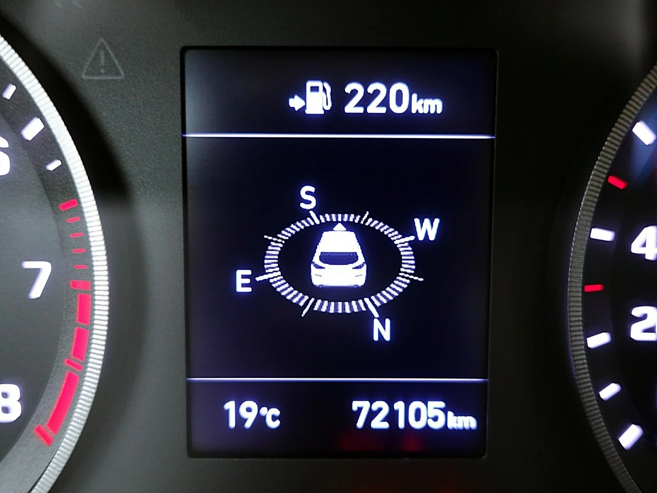 Hyundai Tucson - Zdjęcie 39