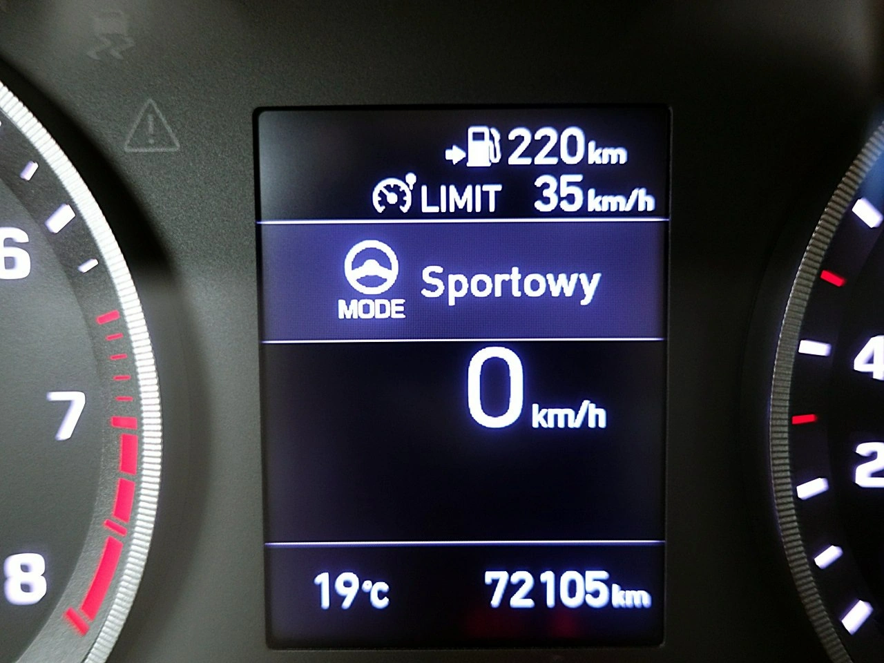 Hyundai Tucson - Zdjęcie 34