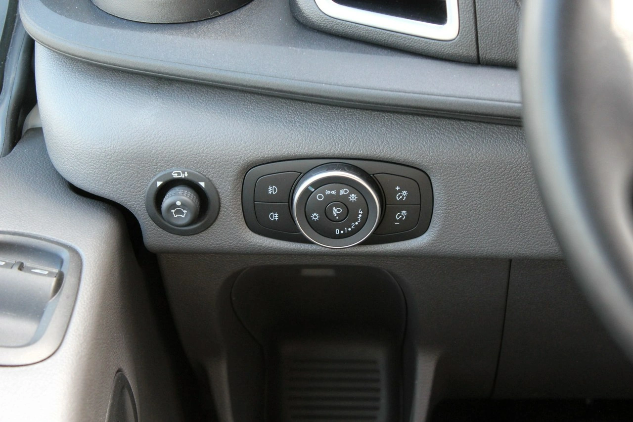 Ford Transit - Zdjęcie 23