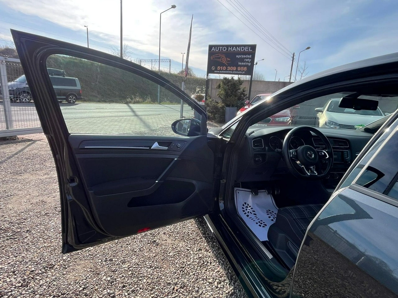 Volkswagen Golf - Zdjęcie 16