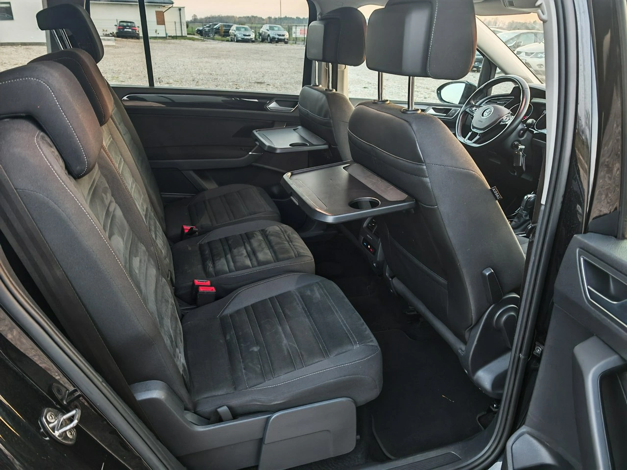 Volkswagen Touran - Zdjęcie 10