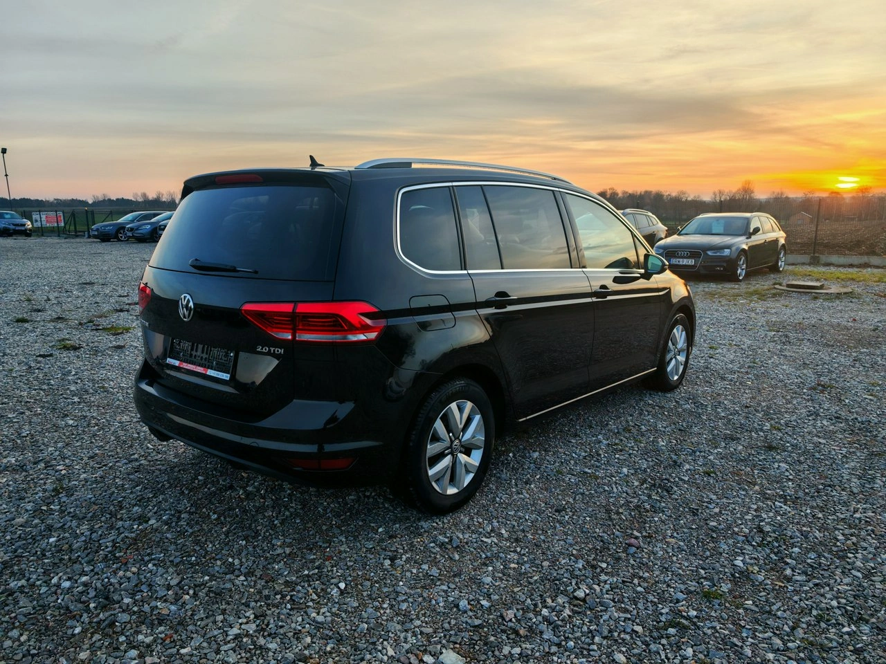 Volkswagen Touran - Zdjęcie 4