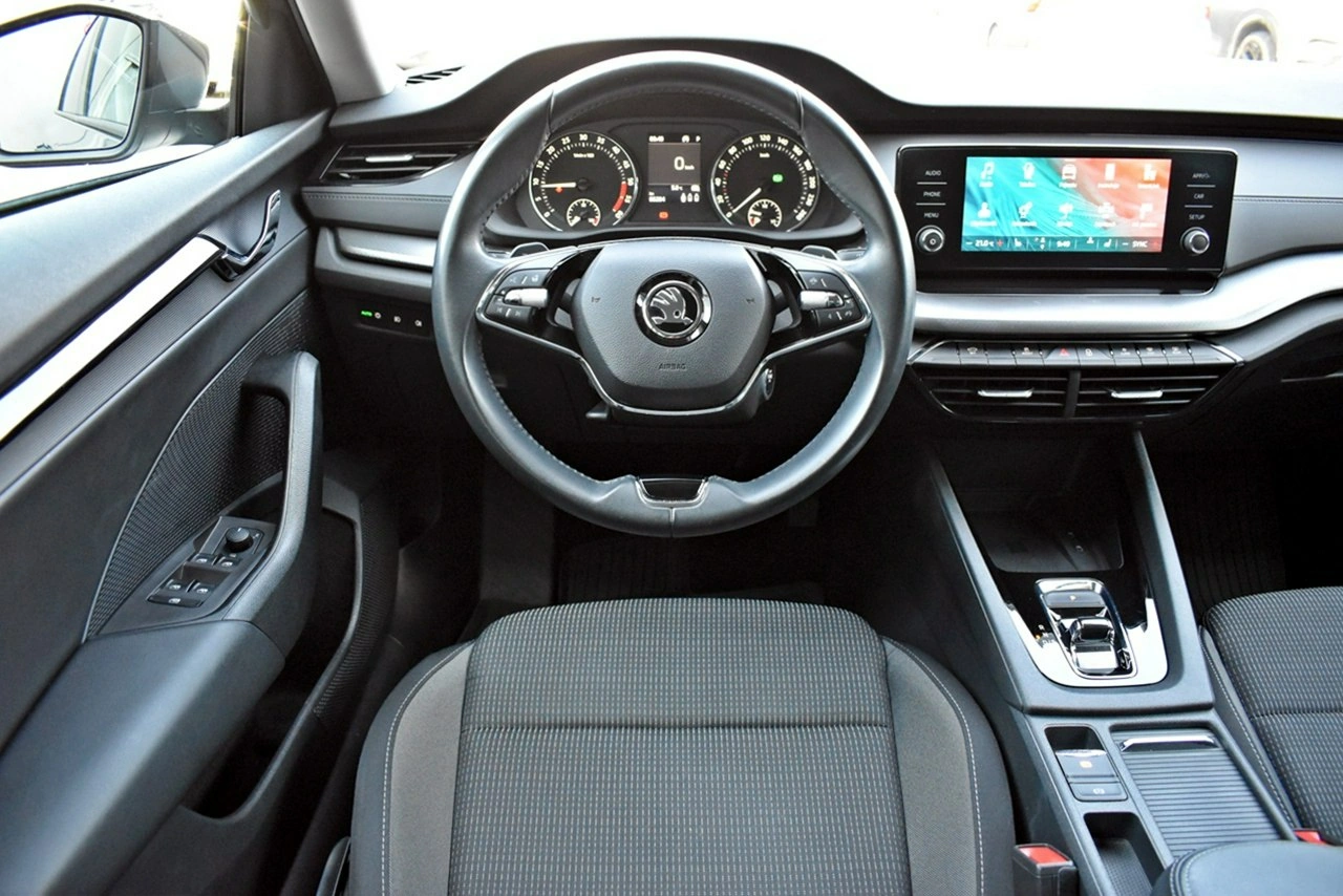 Skoda Octavia - Zdjęcie 13