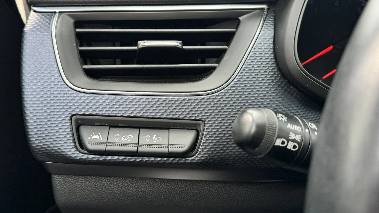 Renault Arkana - Zdjęcie 12