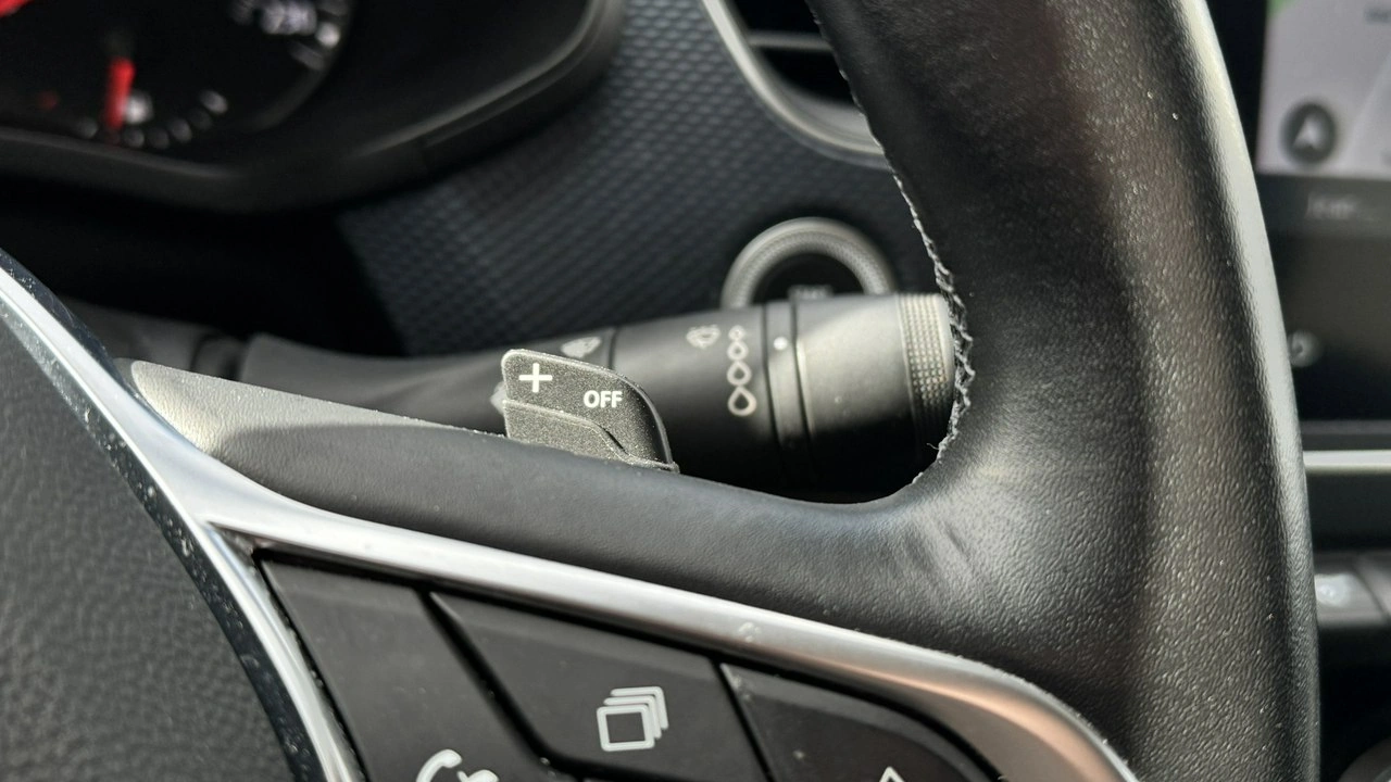 Renault Arkana - Zdjęcie 15