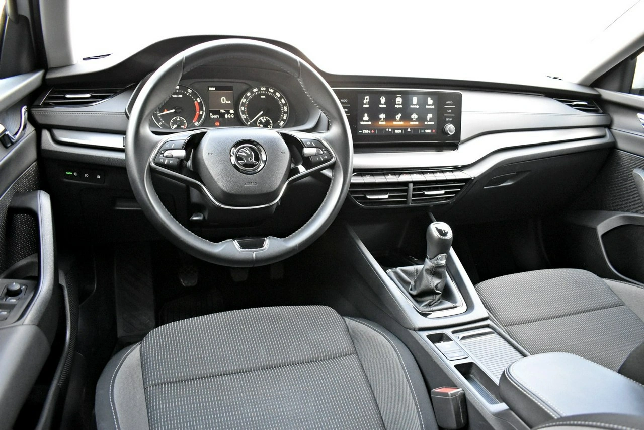 Skoda Octavia - Zdjęcie 12