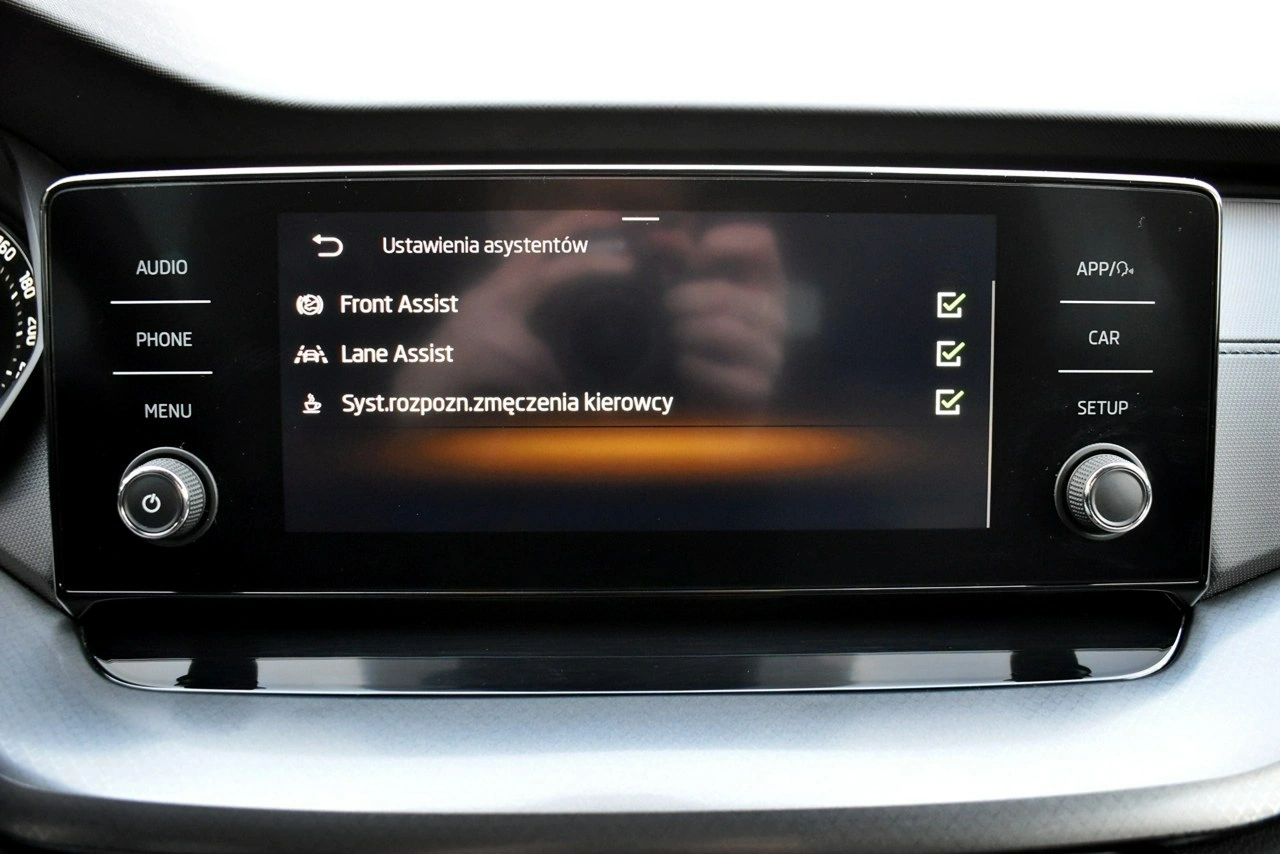 Skoda Octavia - Zdjęcie 20