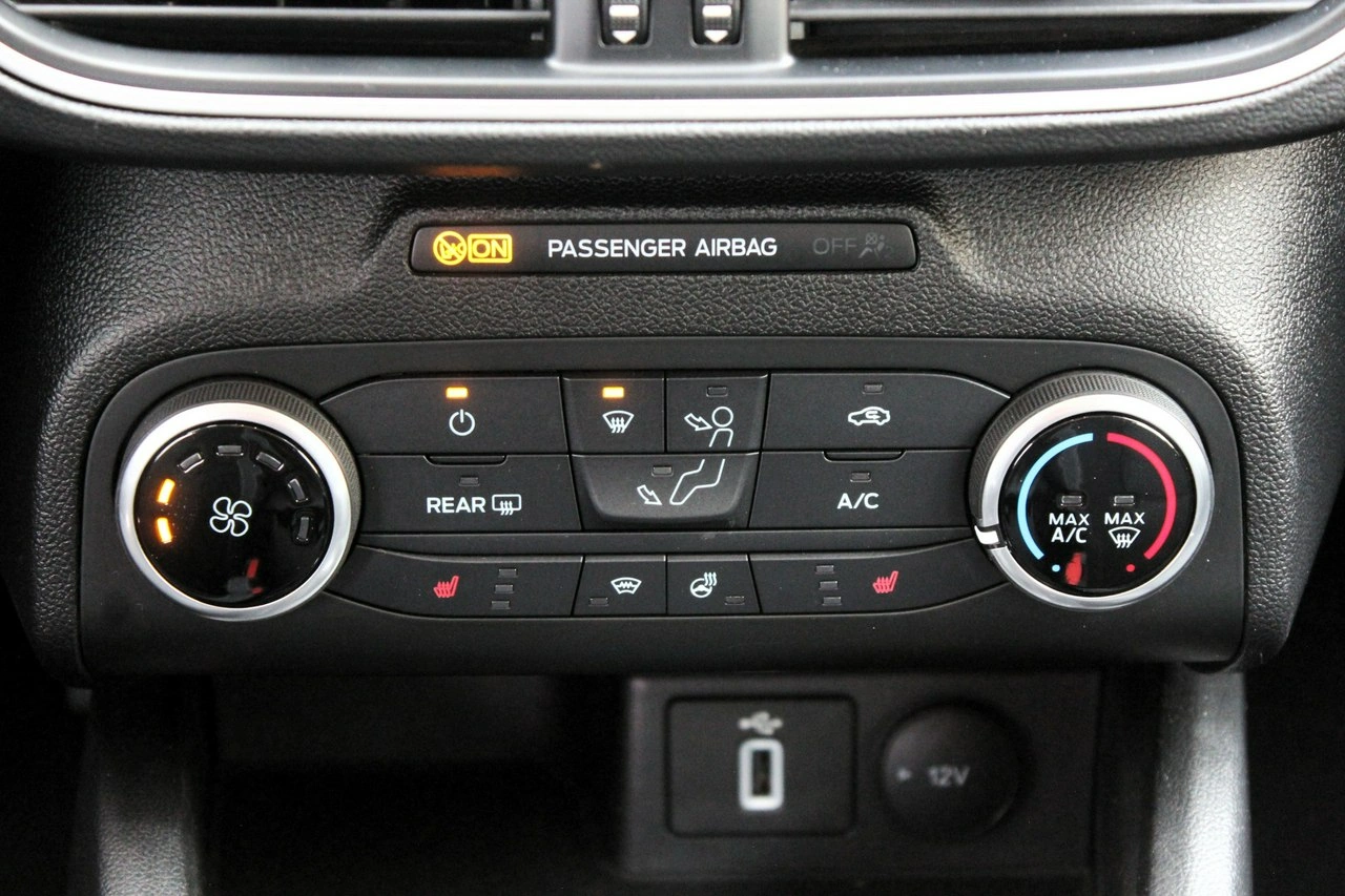 Ford Focus - Zdjęcie 15