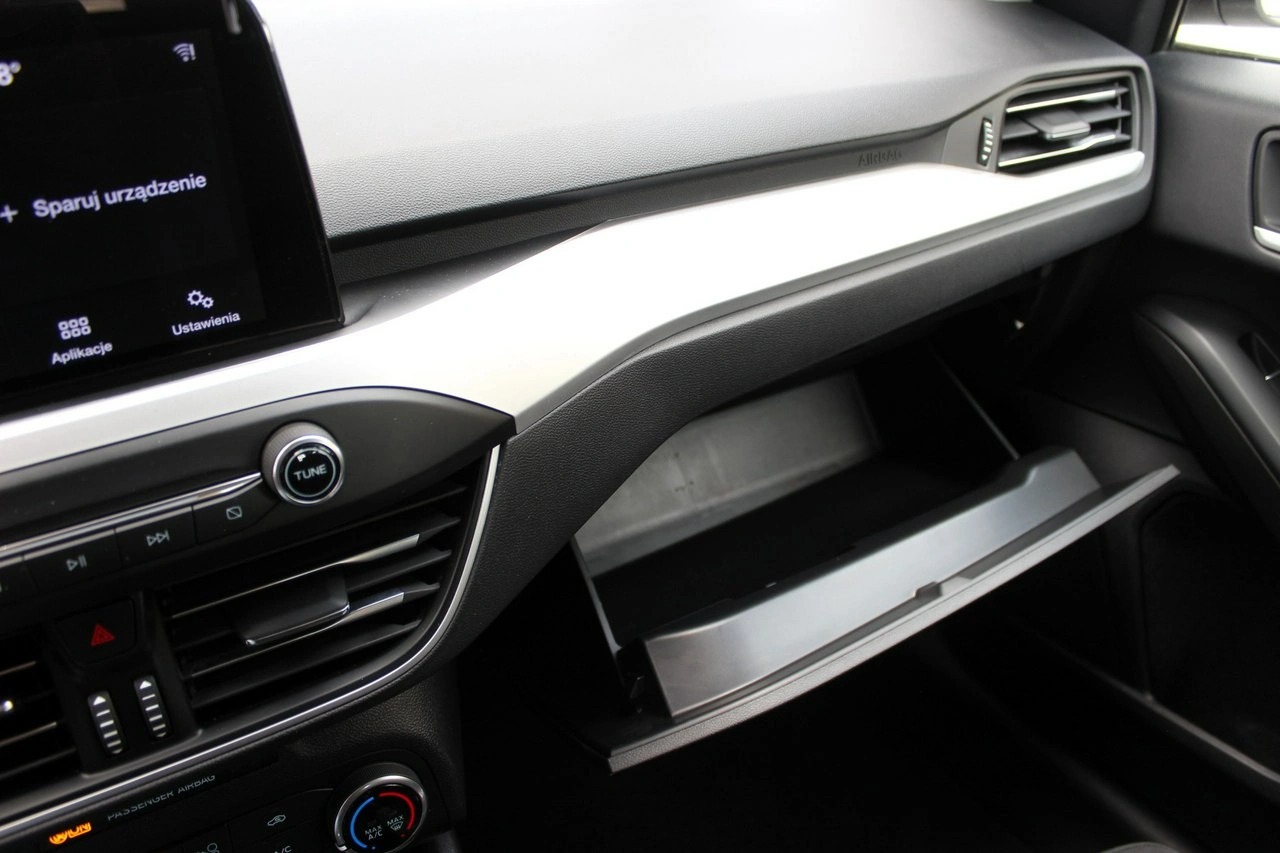 Ford Focus - Zdjęcie 29