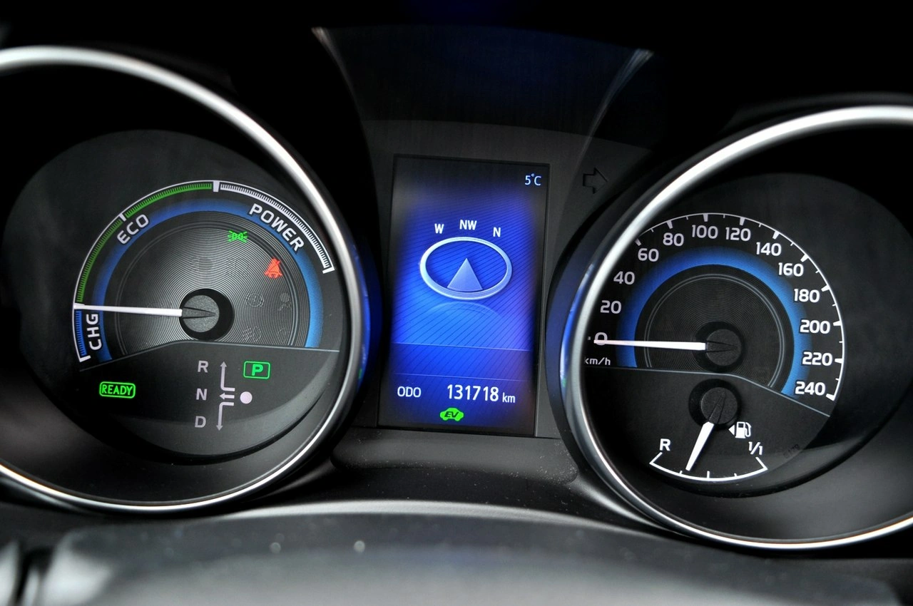 Toyota Auris - Zdjęcie 23