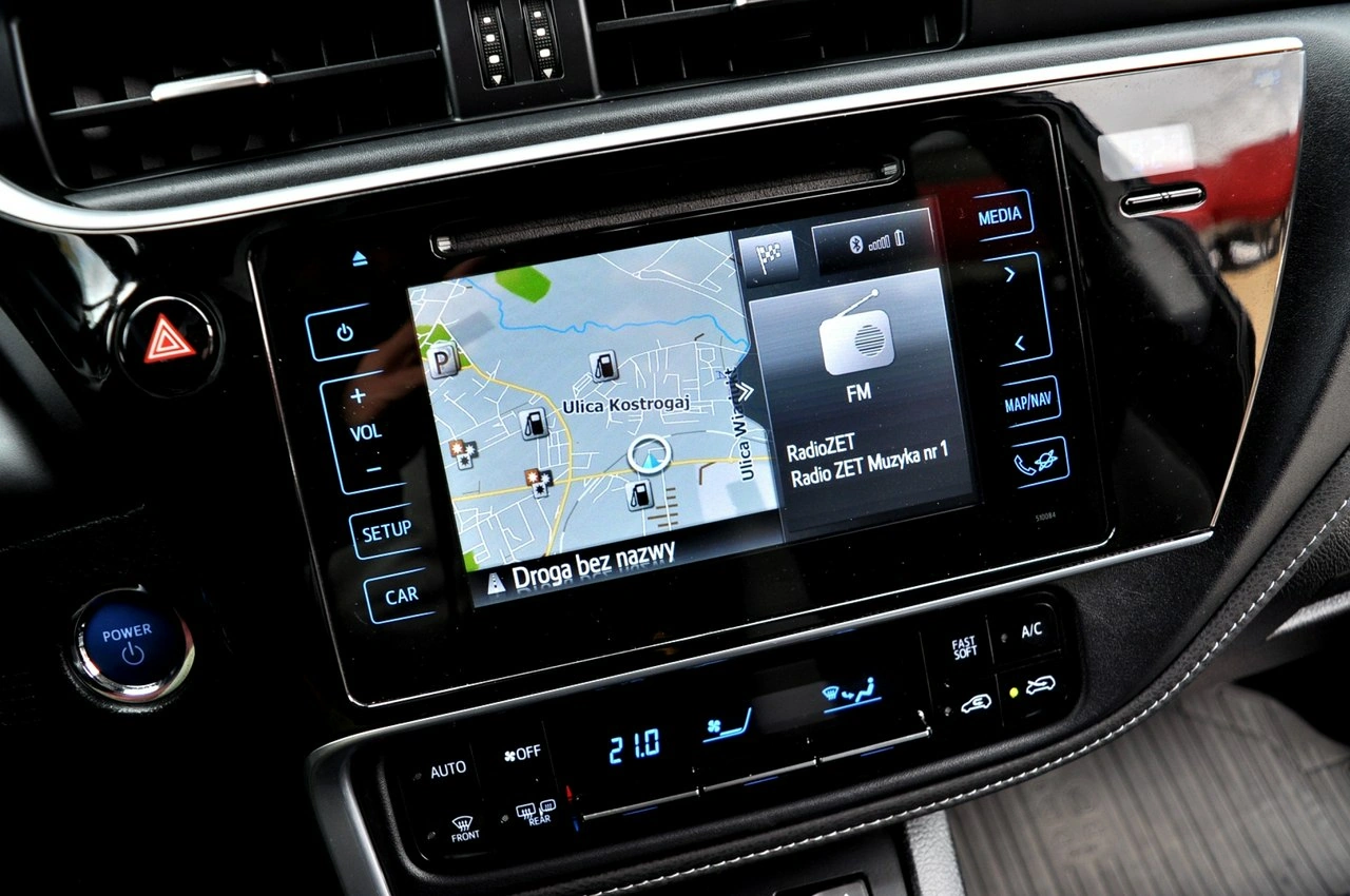 Toyota Auris - Zdjęcie 26