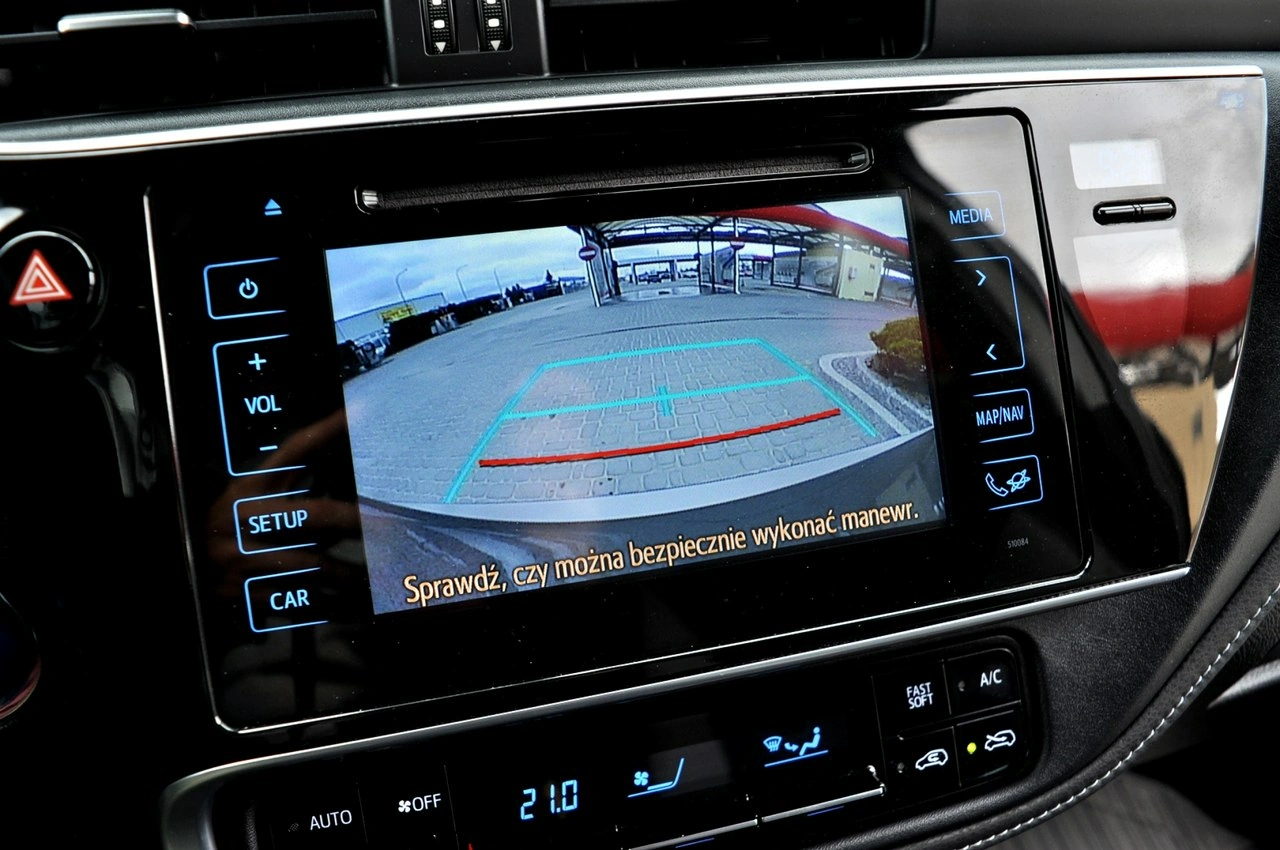 Toyota Auris - Zdjęcie 31