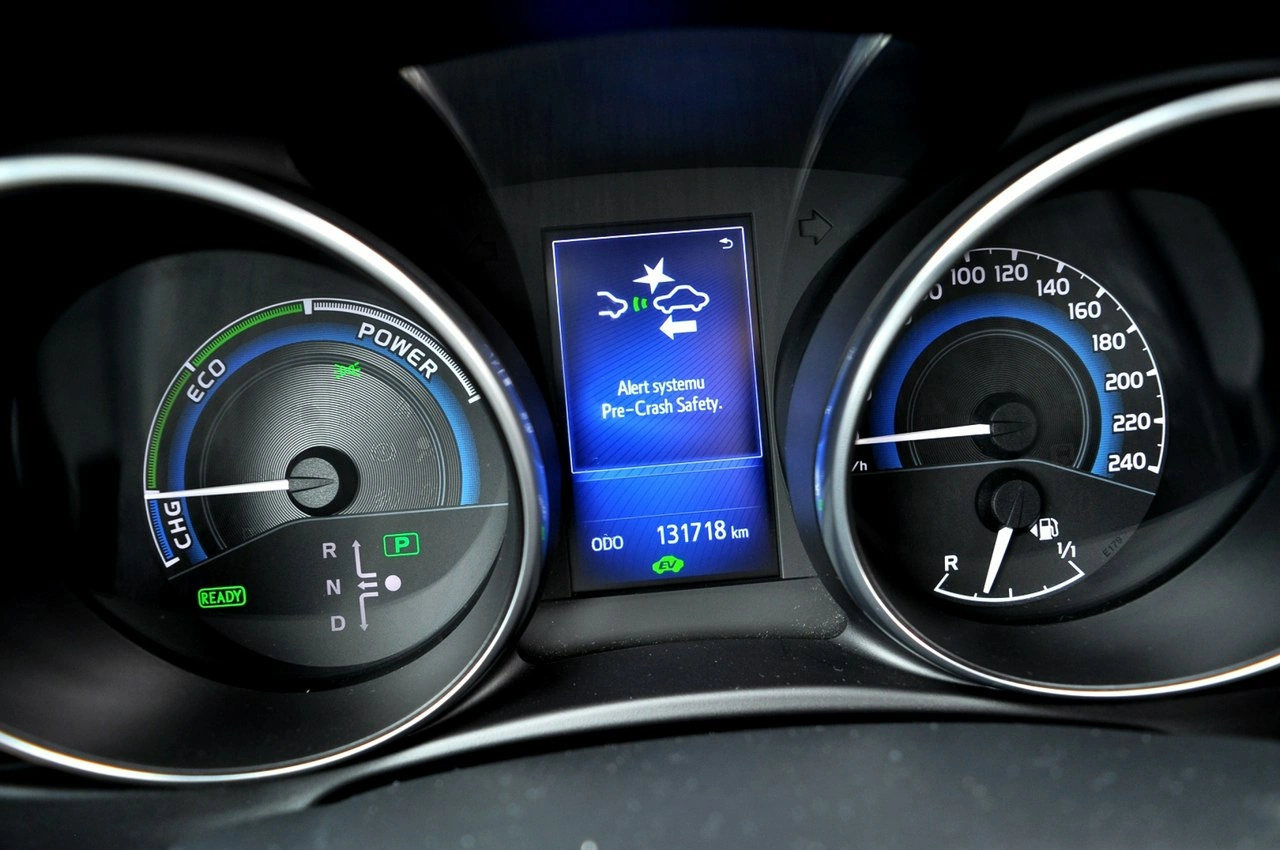 Toyota Auris - Zdjęcie 32