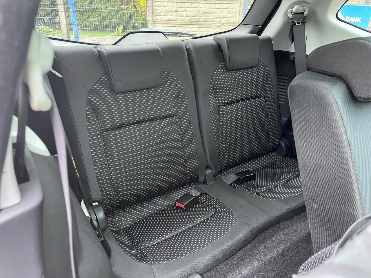 Nissan Qashqai+2 - Zdjęcie 27