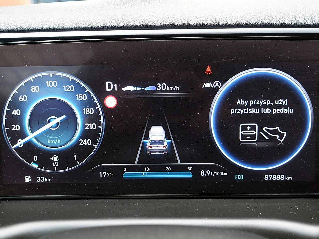 Hyundai Tucson - Zdjęcie 22