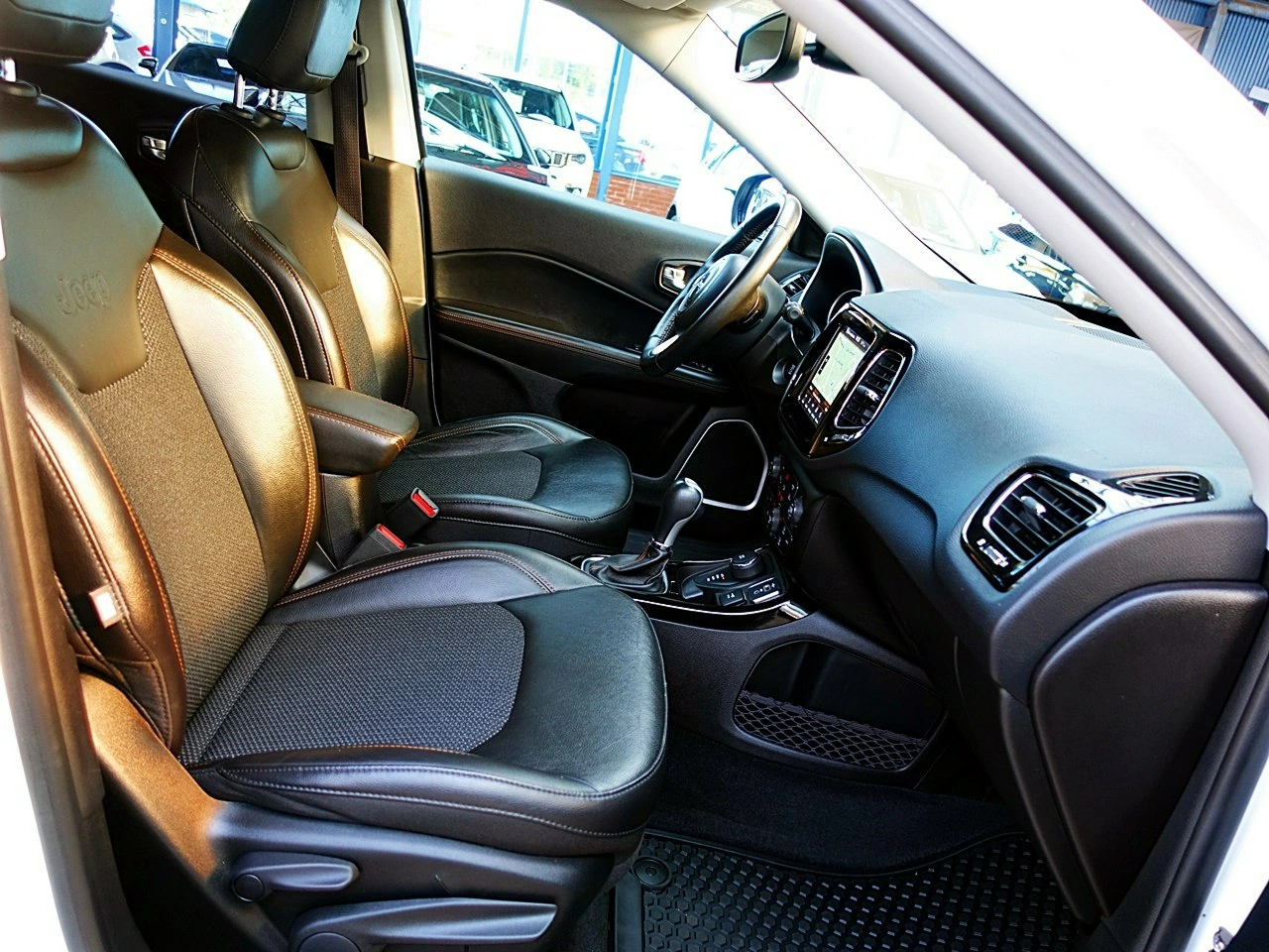 Jeep Compass - Zdjęcie 10