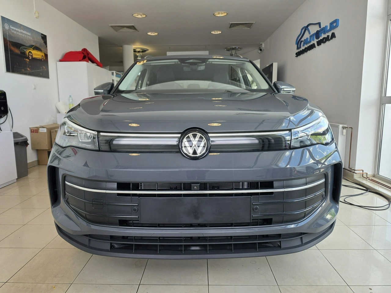Volkswagen Tiguan - Zdjęcie 2