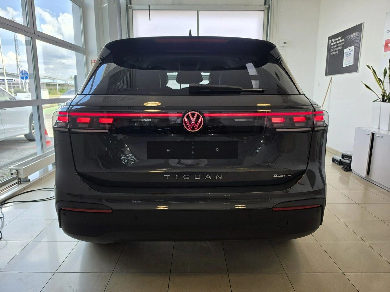 Volkswagen Tiguan - Zdjęcie 5