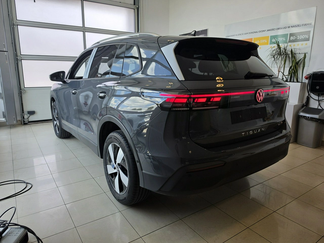 Volkswagen Tiguan - Zdjęcie 6