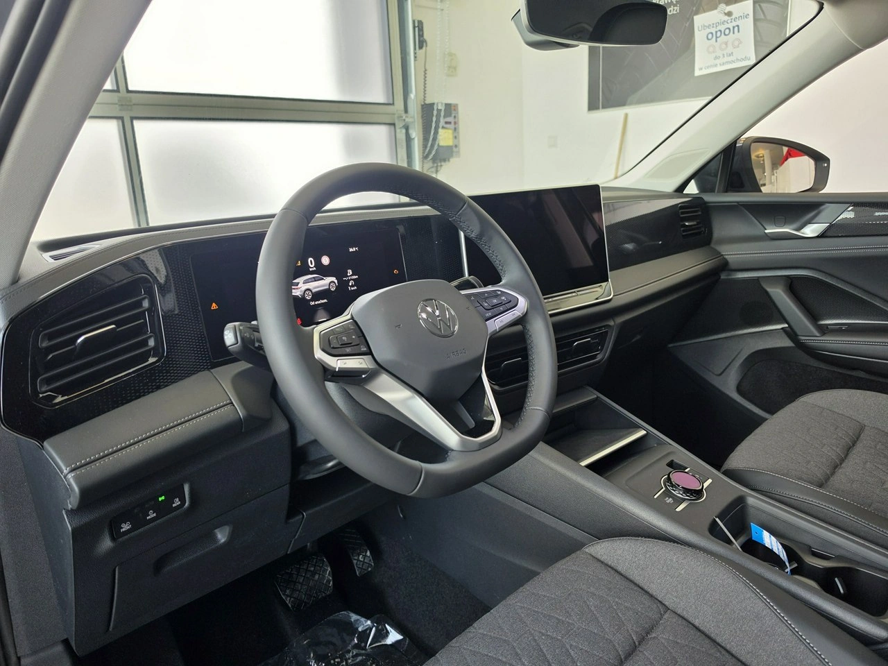 Volkswagen Tiguan - Zdjęcie 8