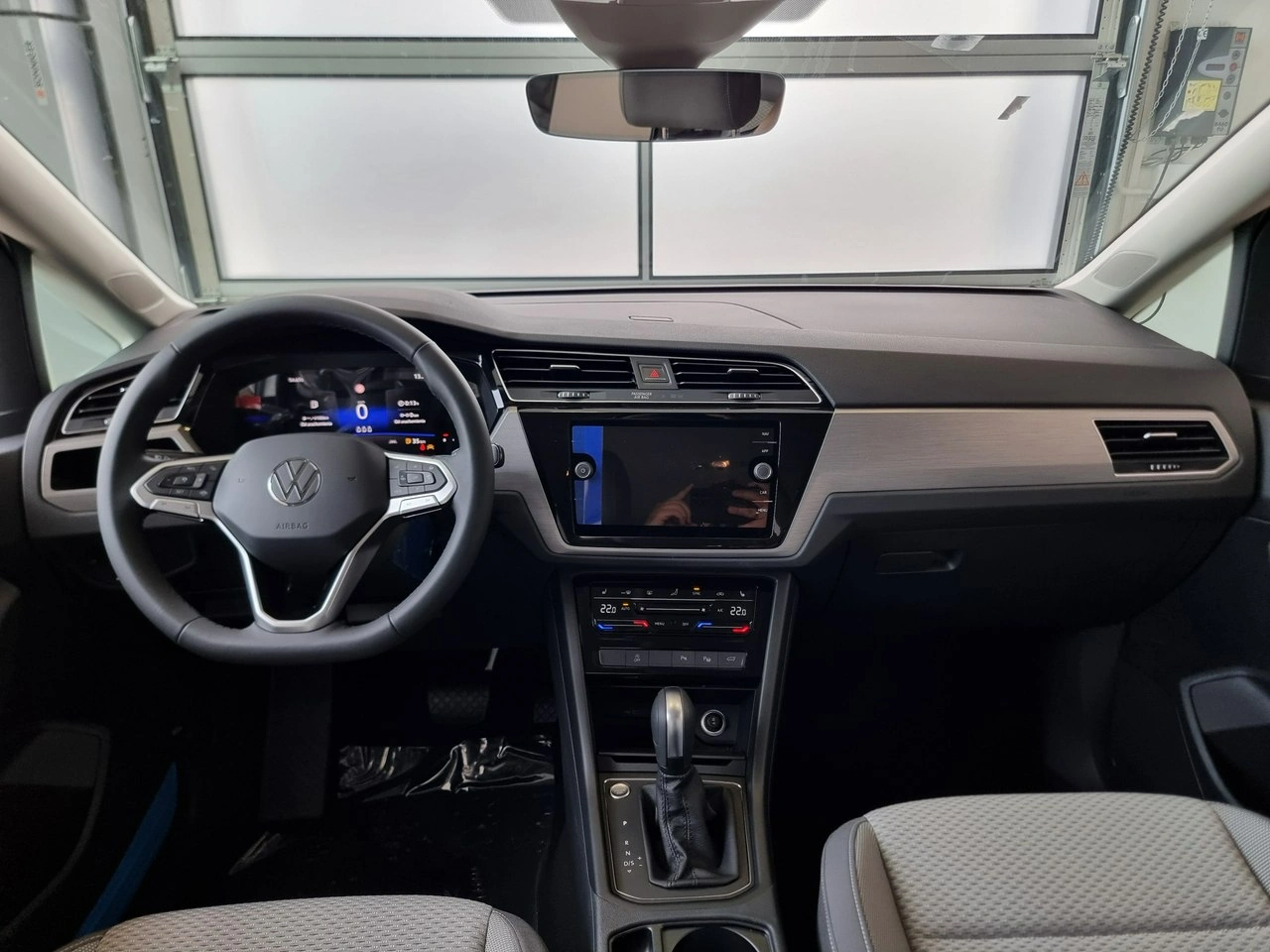 Volkswagen Touran - Zdjęcie 19