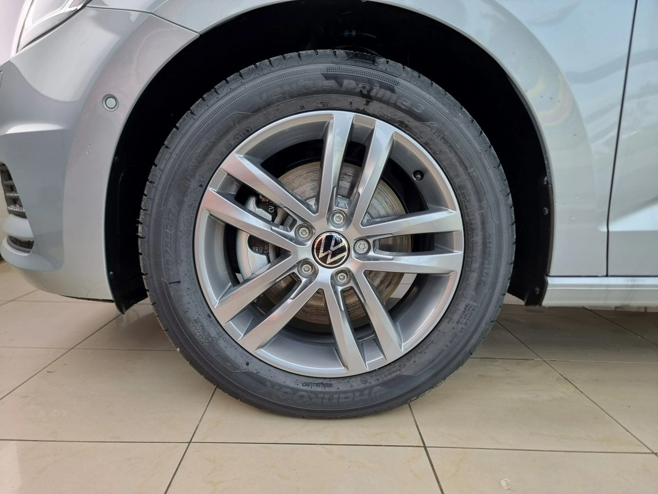 Volkswagen Touran - Zdjęcie 6