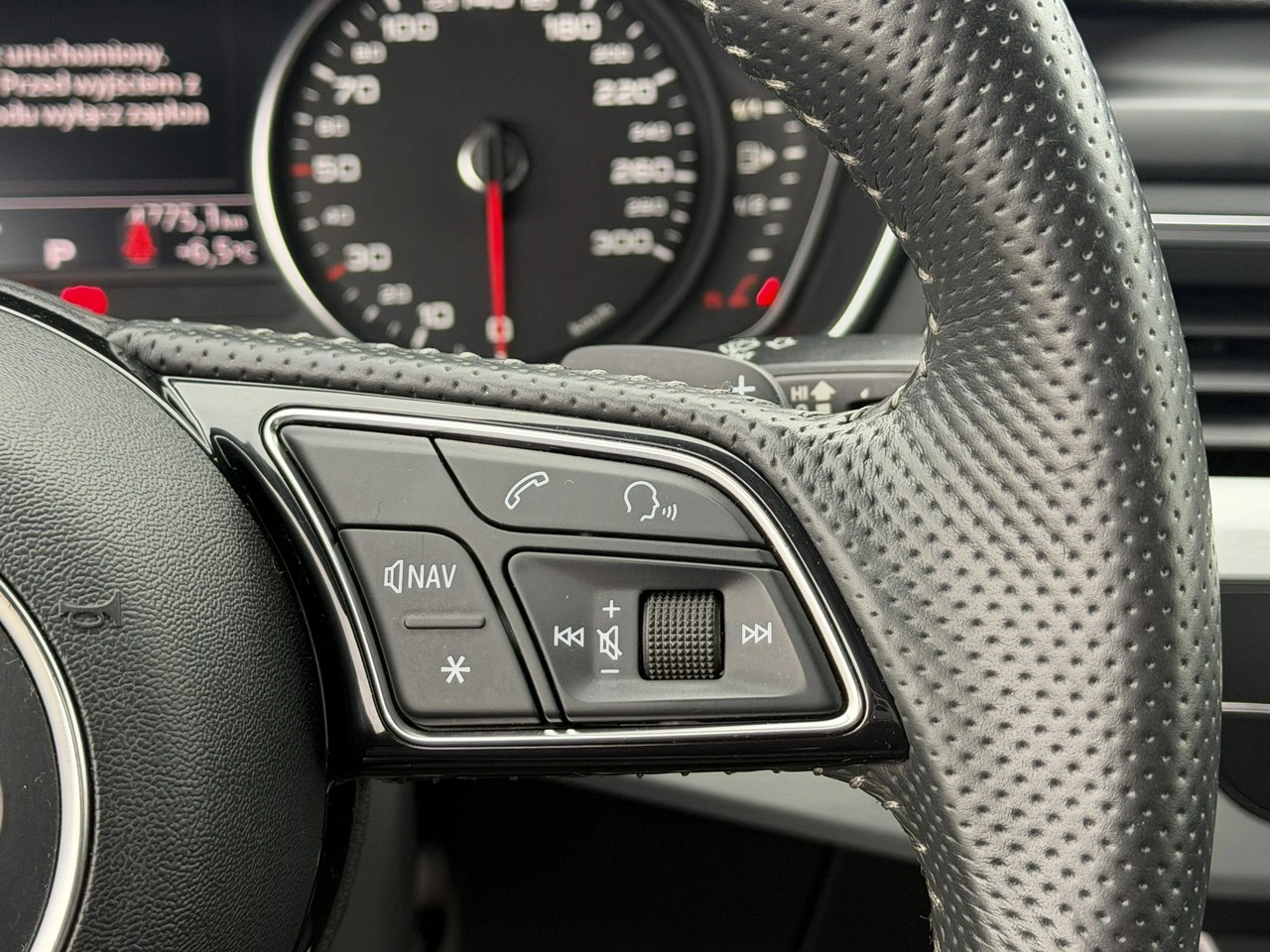 Audi A4 - Zdjęcie 24