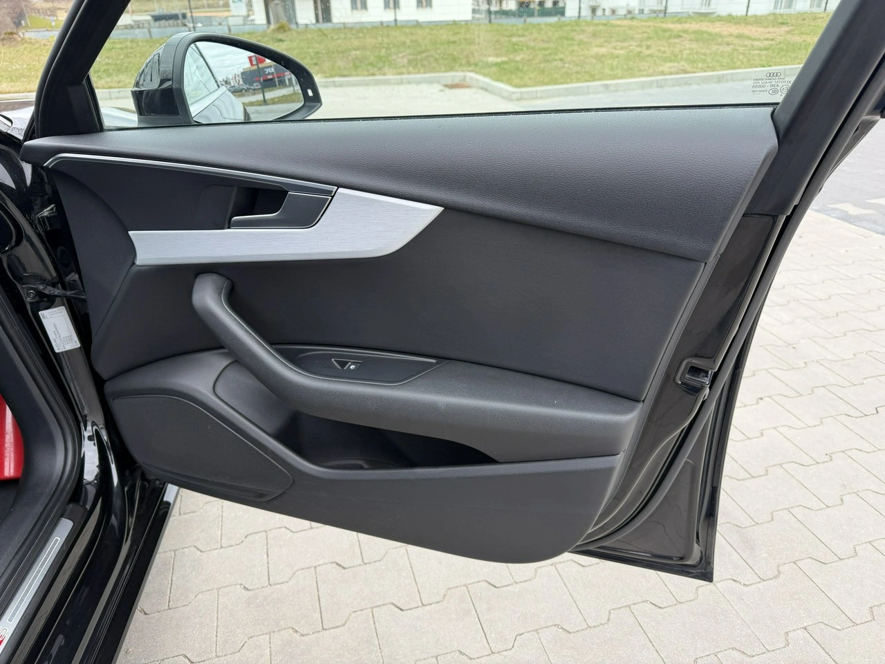 Audi A4 - Zdjęcie 31