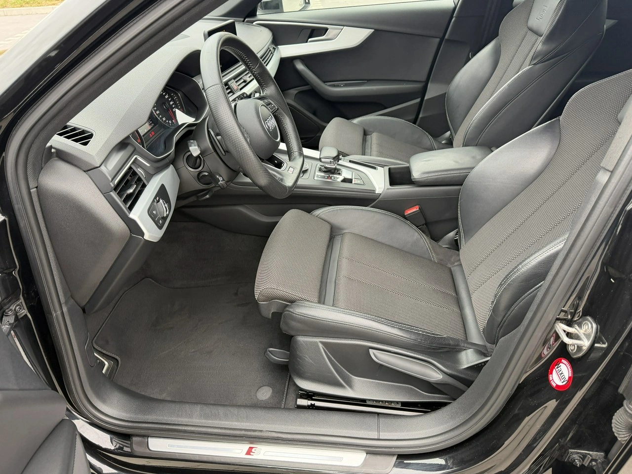 Audi A4 - Zdjęcie 16